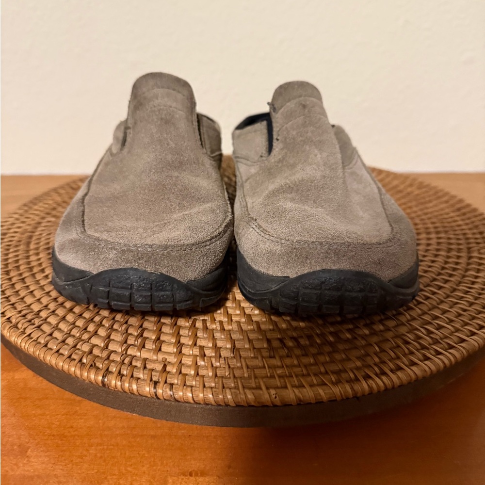 L.L. Bean Women's Suede Mules - Brown - Picture 2 of 8